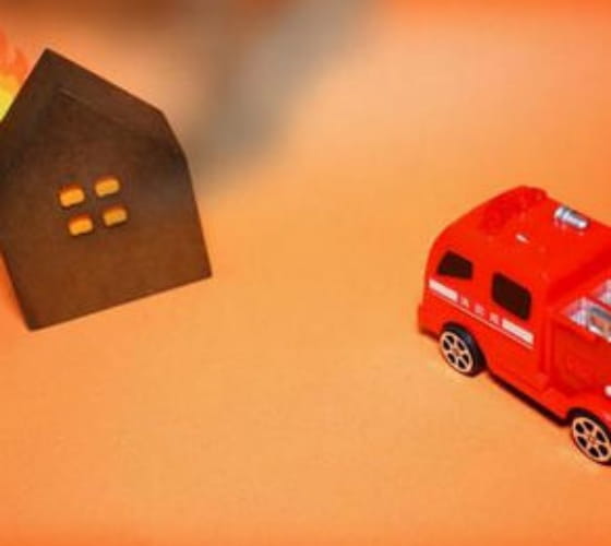 写真:消防車のミニチュア